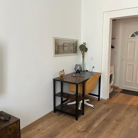 L'industriel - Design Urbain Et Parking Facile